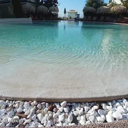 Emerald & Spa,studio Ikat310 Apartamento *