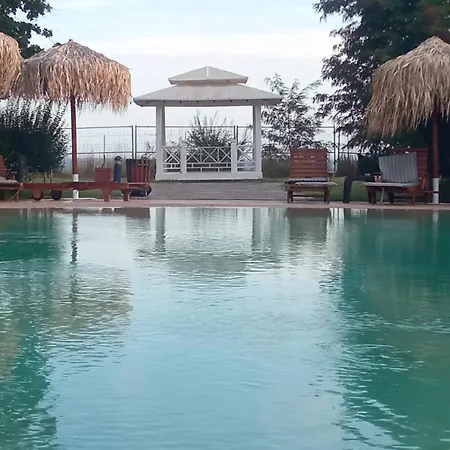 Emerald & Spa,studio Ikat310 *