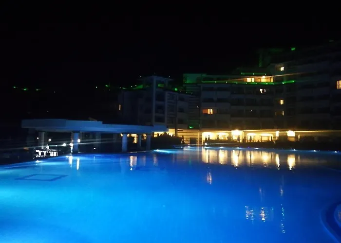 Апартаменты Emerald & Spa,studio Ikat310 Равда