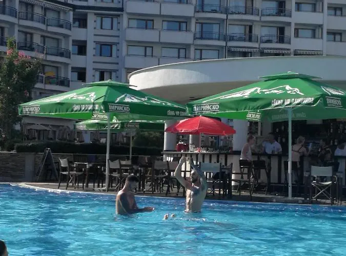Апартаменты Emerald & Spa,studio Ikat310 *